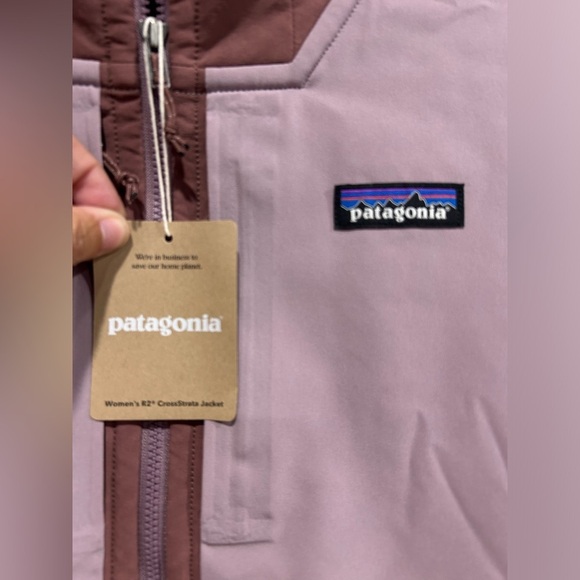 Patagonia Women's Large R2 CrossStrata Jacket Dulse Mauve Dark Pink NWT - Picture 6 of 12